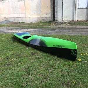 rigid kayak / river running / solo