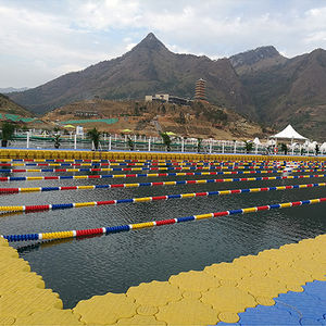 floating swimming pool