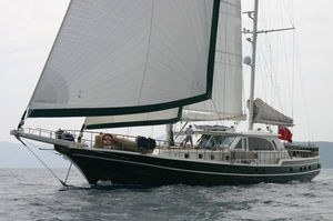 4-cabin sailboat