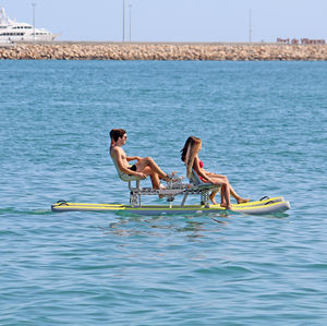 4-person pedal boat