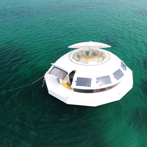 hotel floating structure