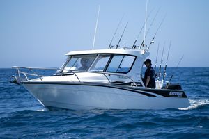 Outboard day fishing boat - 695 GAME KING - Extreme Boats EU Ltd