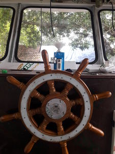 wooden power boat steering wheel