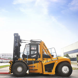 harbor forklift