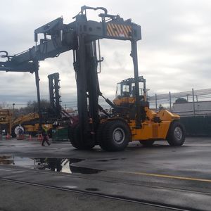 loaded container handler