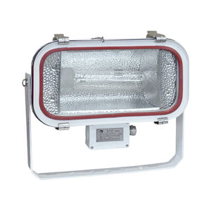 deck floodlight 1