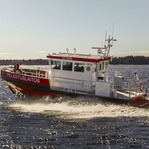 professional rescue boat