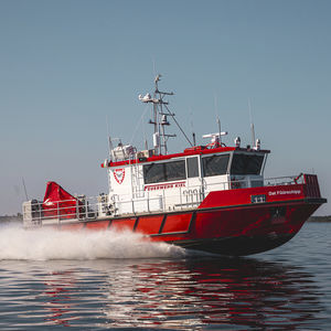 professional rescue boat