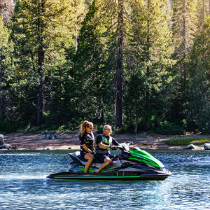 3-person jet-ski