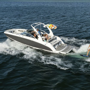 inboard deck boat