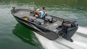 outboard bass boat