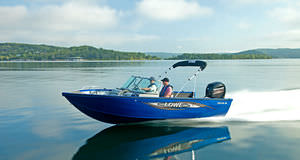outboard runabout