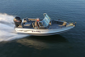 outboard runabout 1