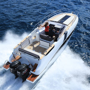 outboard walkaround