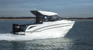 outboard day cruiser