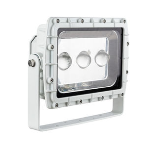 deck floodlight 1