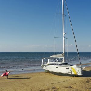 cruising sailboat