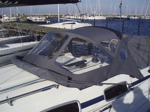 sailboat sprayhood