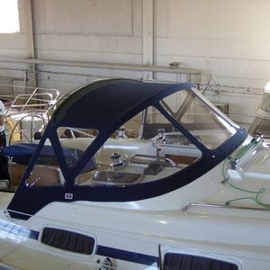 sailboat sprayhood