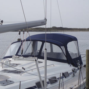 sailboat sprayhood 1