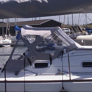 sailboat sprayhood