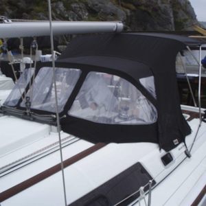 sailboat sprayhood