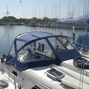 sailboat sprayhood 1