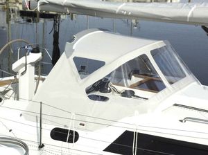 sailboat sprayhood