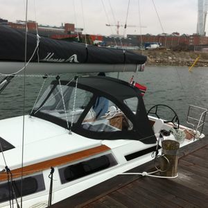 sailboat sprayhood 1