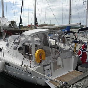 sailboat cockpit enclosure 1