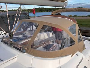 sailboat sprayhood