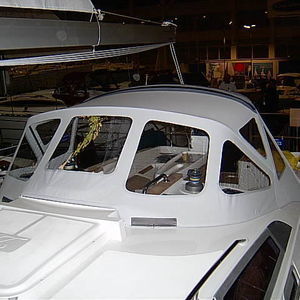 sailboat sprayhood