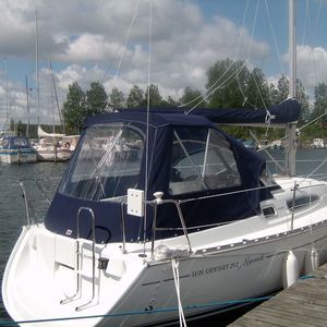 Jeanneau cockpit enclosure 1