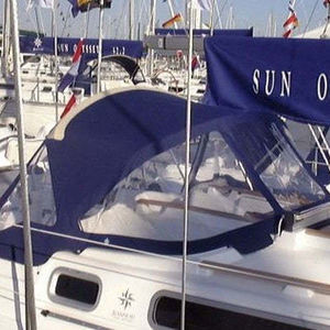 sailboat sprayhood
