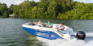 outboard deck boat