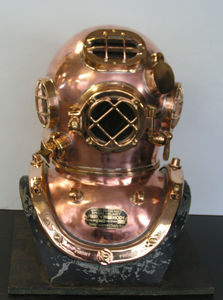 Professional diving helmet - M0300P - DESCO Corporation