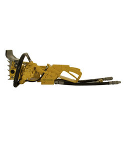 chain underwater saw