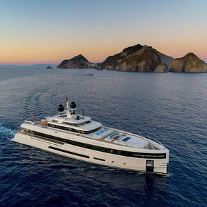 cruising super-yacht