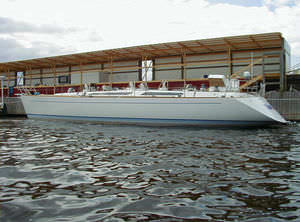 cruising-racing sailing yacht / 3-cabin / with bowsprit / custom