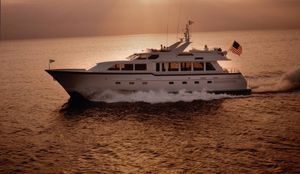 cruising motor yacht