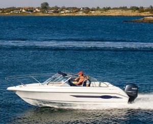 outboard day cruiser