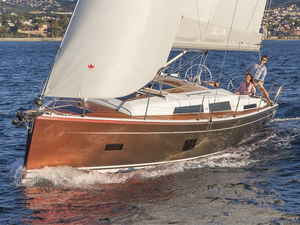 cruising sailboat