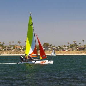 recreational sport catamaran / multi-person / catboat