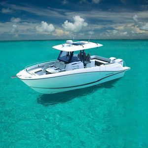 outboard center console boat