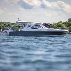 outboard cabin cruiser 1