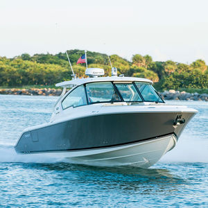 outboard express cruiser