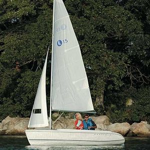 day-sailer sailboat