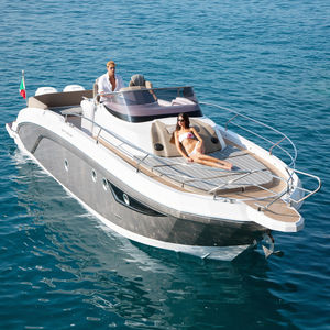 outboard express cruiser