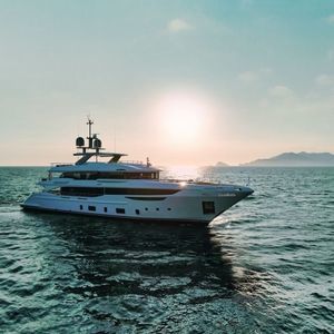 cruising super-yacht