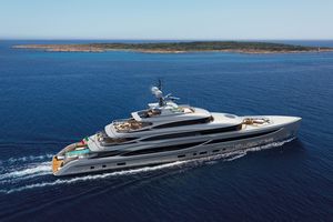 cruising mega-yacht